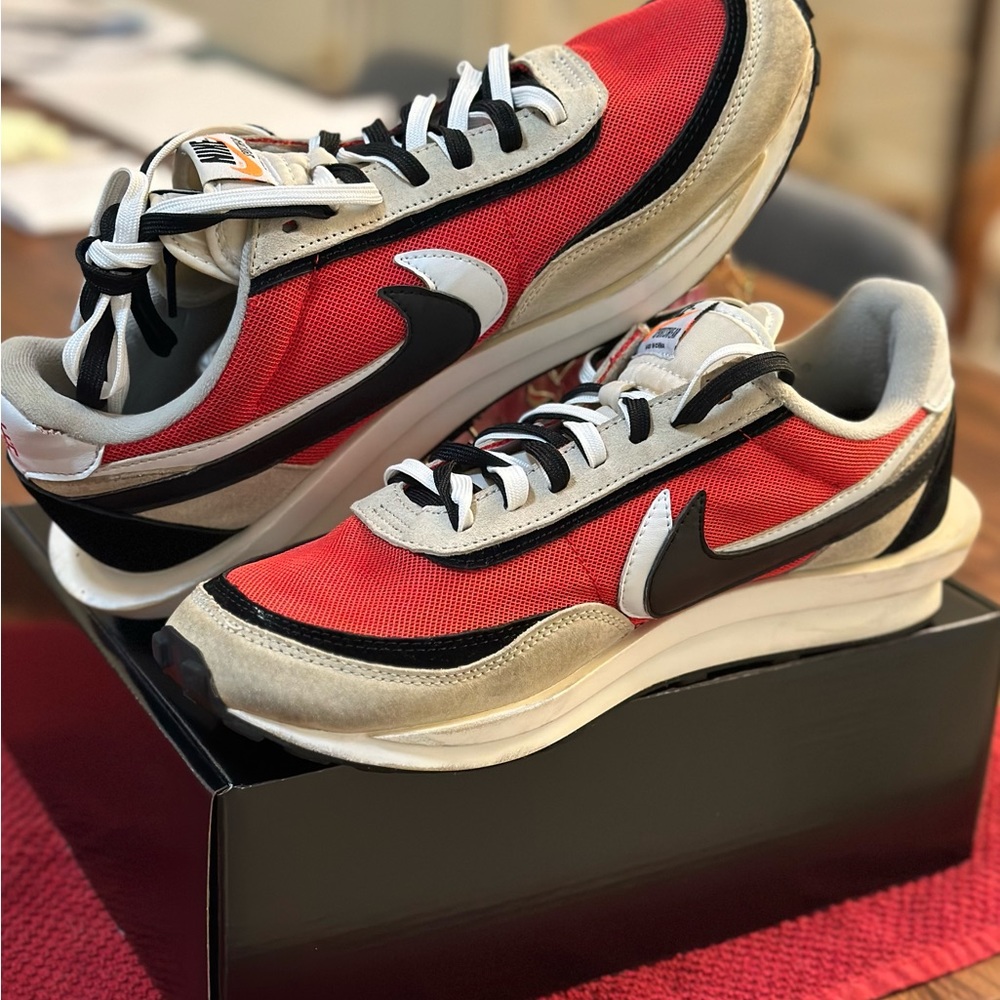 Nike LD Waffle sacai
Undercover Midnight
Spruce University Red